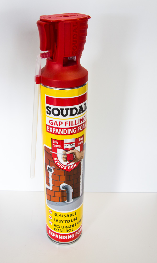 Soudal Gap Filler Expanding Foam 750ml with Genius Gun