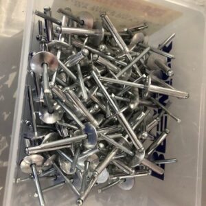 Rivet 5-6 Countersunk Alum/steel 4mm x 13.8mm Box 500