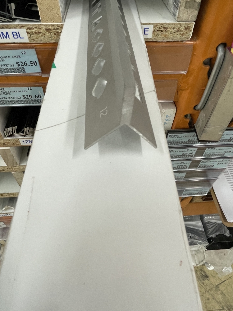 Y Angle For 12mm Tiles 3mtrs Matt Silver