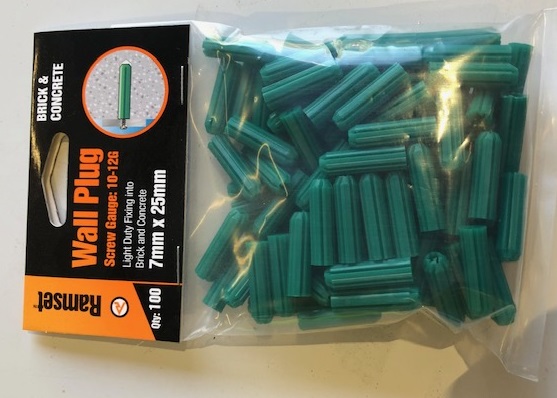 Wall Plug Green 7mm x 25mm - 100 Pack