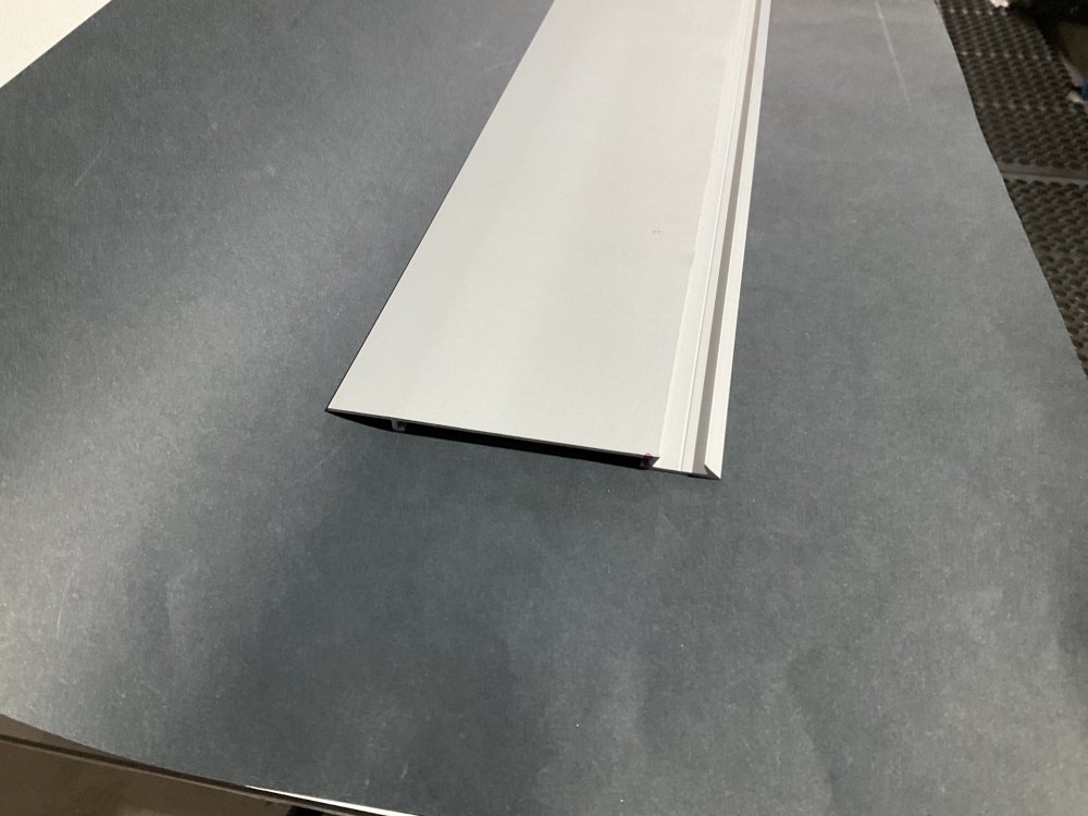 Skirting  - 100mm Wide x 2.8Mtrs long / White