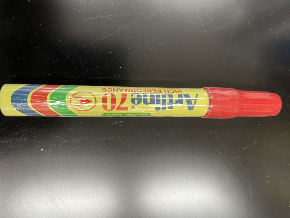 ARTLINE 70 MARKER RED