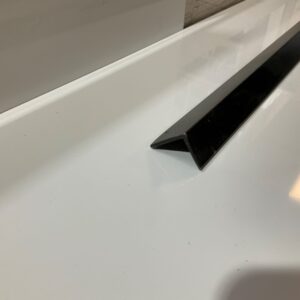 Angle 25mm x 20mm x 1.6mm x 6.5Mtrs Matt Black