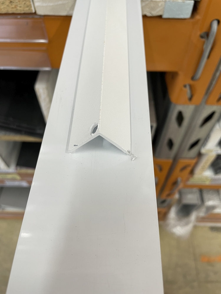 ANGLE 25X25X1.6X6.5M WHITE TEXTURA