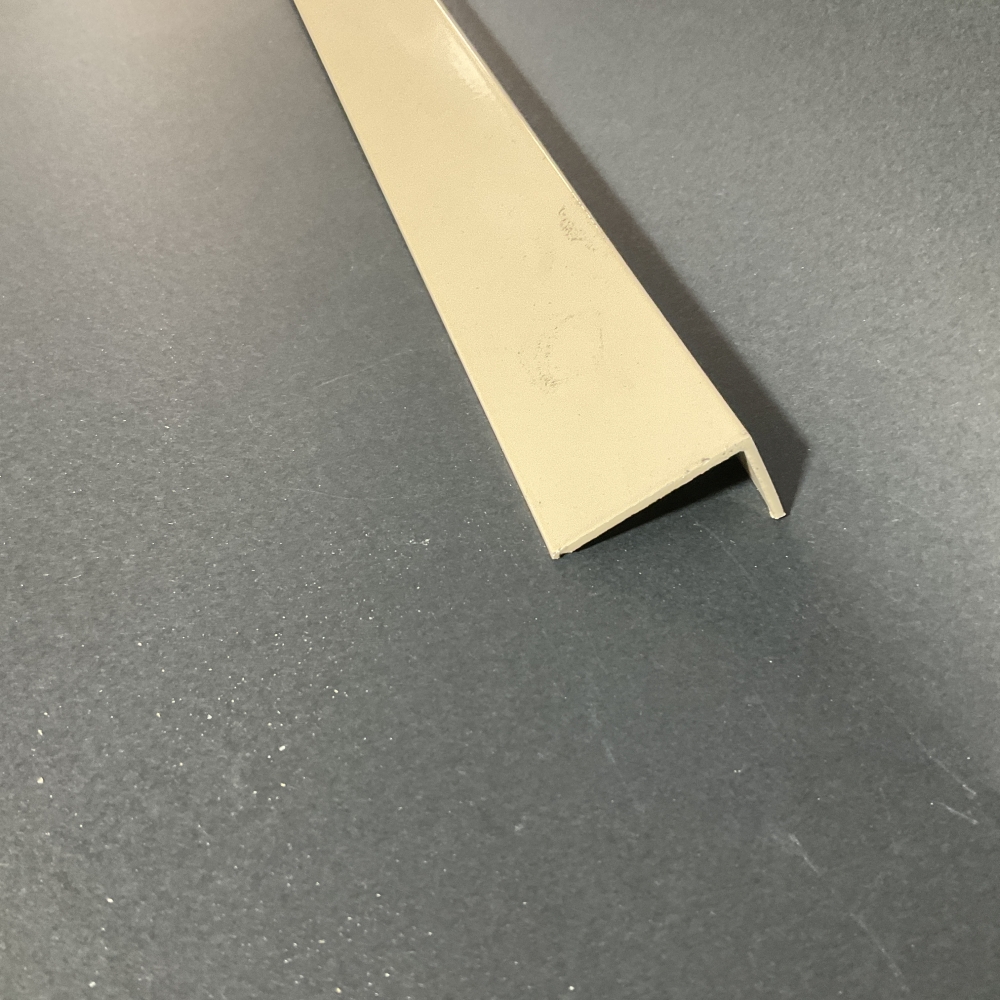 Angle 32mm x 20mm x 1.6mm x 6.5Mtrs - Paperbark Satin