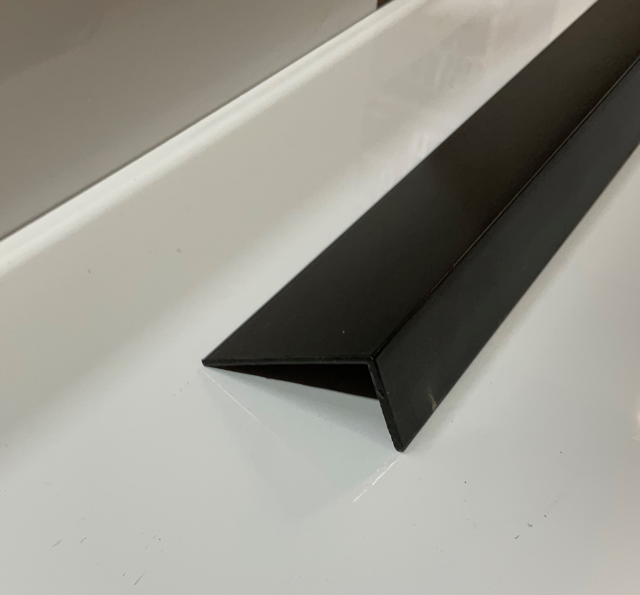 Angle 50mm x 25mm x 1.6mm x 6.5Mtrs Matt Black