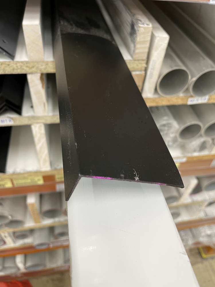 ANGLE 70 X 25 X 1.6 X 6.5 M Black Textura