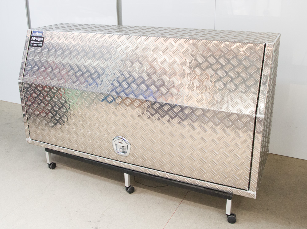 Front Opening Tool Box 1700 x 850 x 550   FULL DOOR