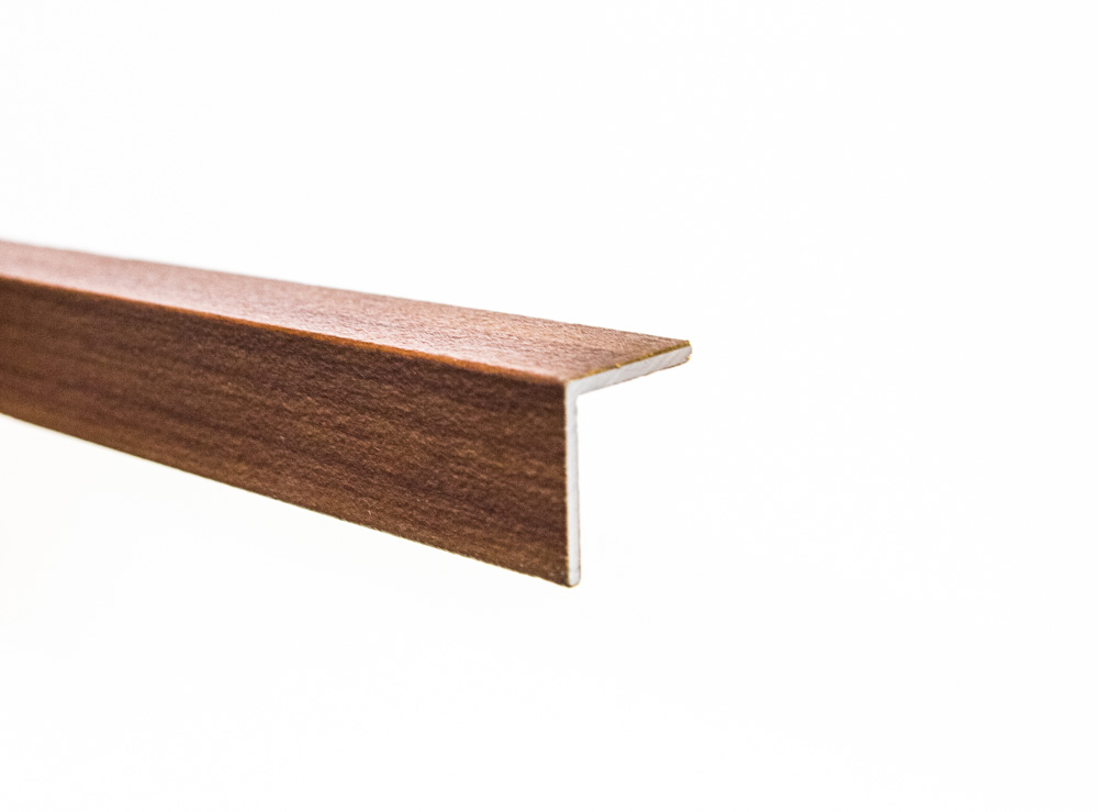 Knotwood Angle 20mm x 20mm x 1.6mm x 6Mtr Western Red Cedar